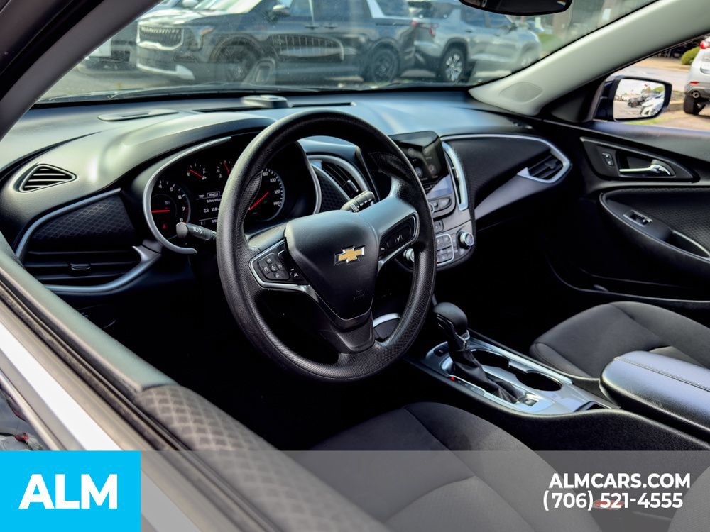 Used 2024 Chevrolet Malibu LT FWD image 12
