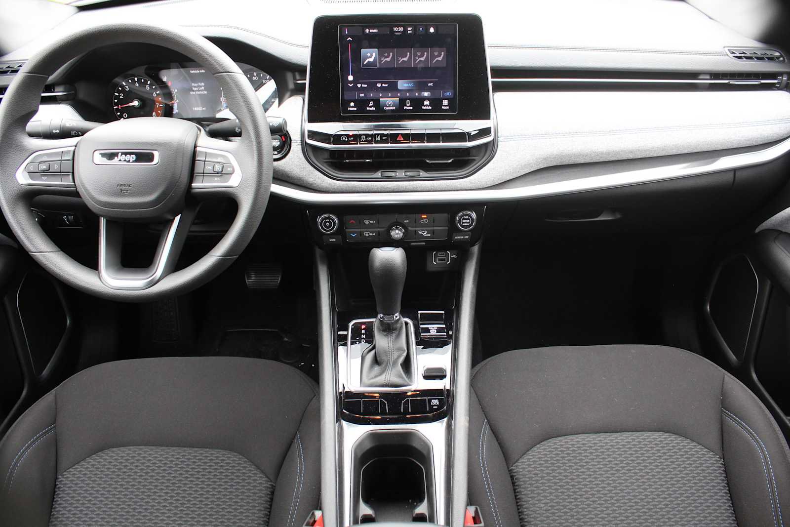 Used 2025 Jeep Compass Sport AWD/4WD image 33