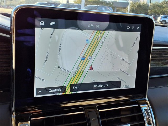 Used 2020 Lincoln Navigator Black Label w/ Cargo Convenience Package image 18