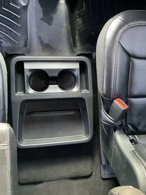 Used 2020 Ford Explorer XLT w/ Equipment Group 202A image 25