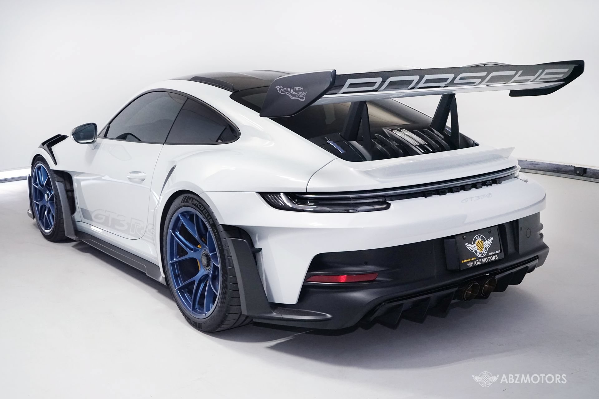 Used 2024 Porsche 911 GT3 RS RWD image 6