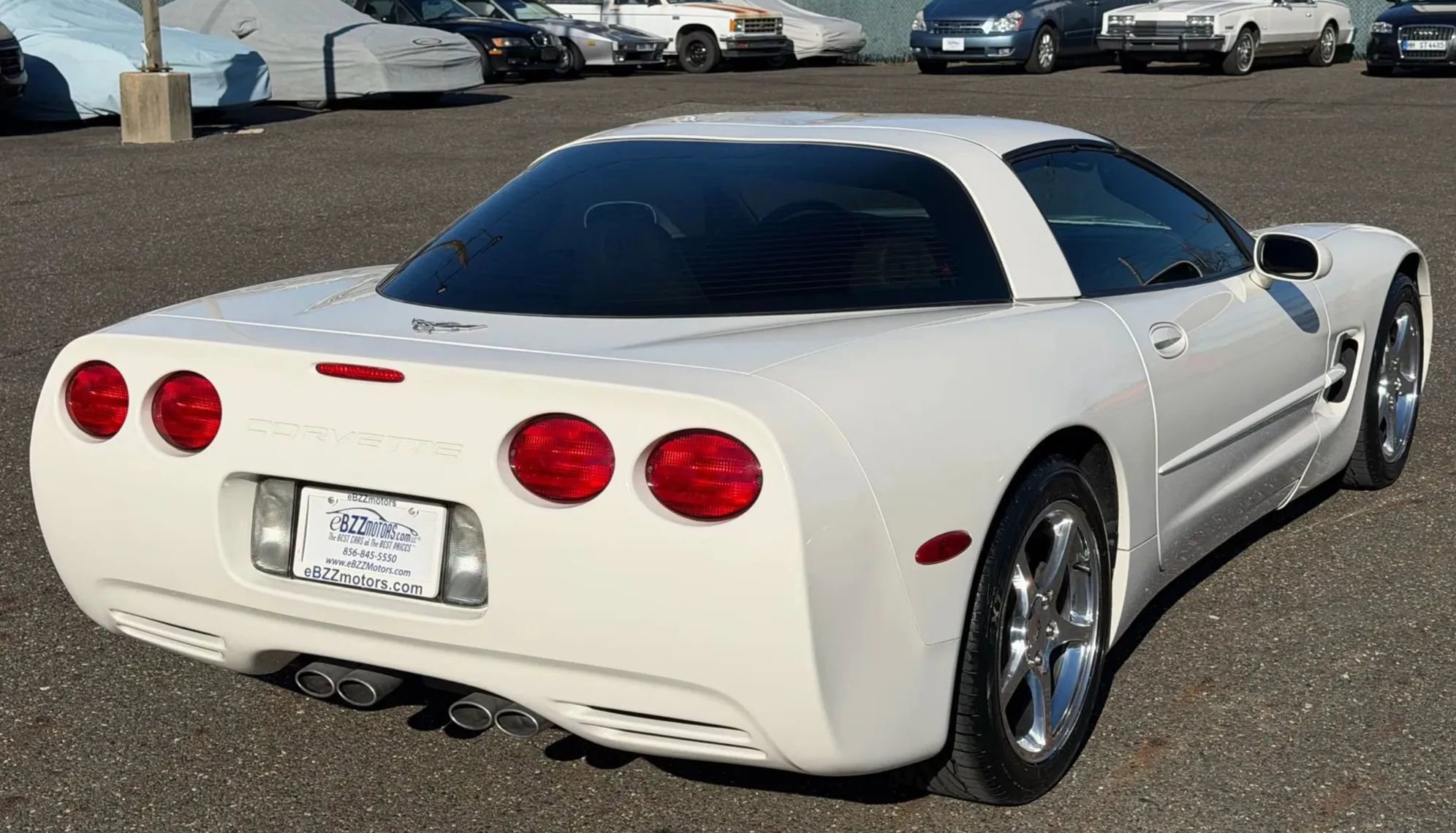 Used 2003 Chevrolet Corvette Coupe w/ Preferred Equipment Group image 11