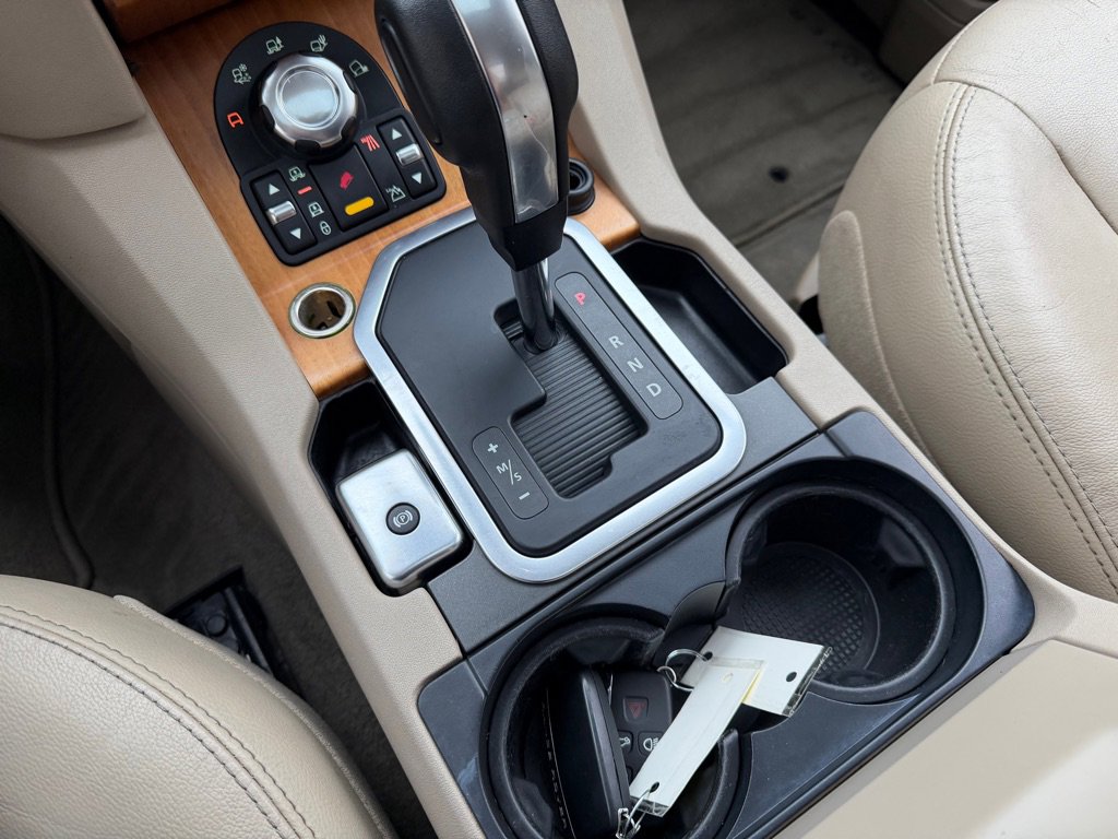 Used 2013 Land Rover LR4 HSE AWD/4WD image 21