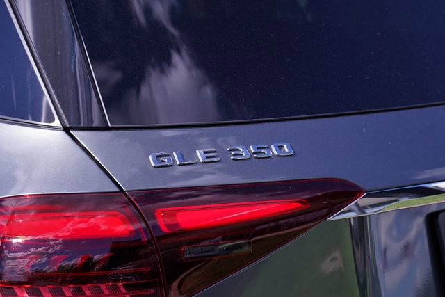 New 2026 Mercedes-Benz GLE 350 4MATIC image 9