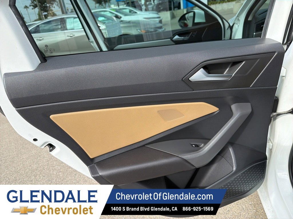 Used 2019 Volkswagen Jetta SE image 16