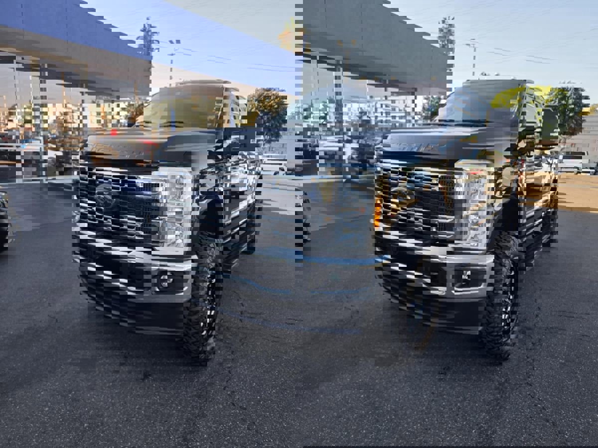 Used 2023 Ford F250 XL w/ 360-Degree Camera Package image 3