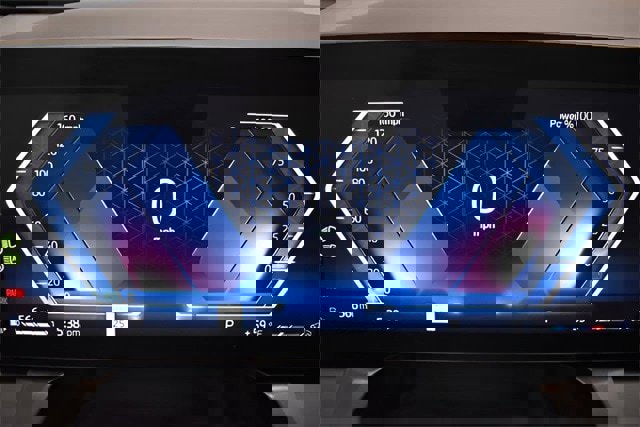 Used 2025 BMW X3 xDrive30i w/ Convenience Package image 19