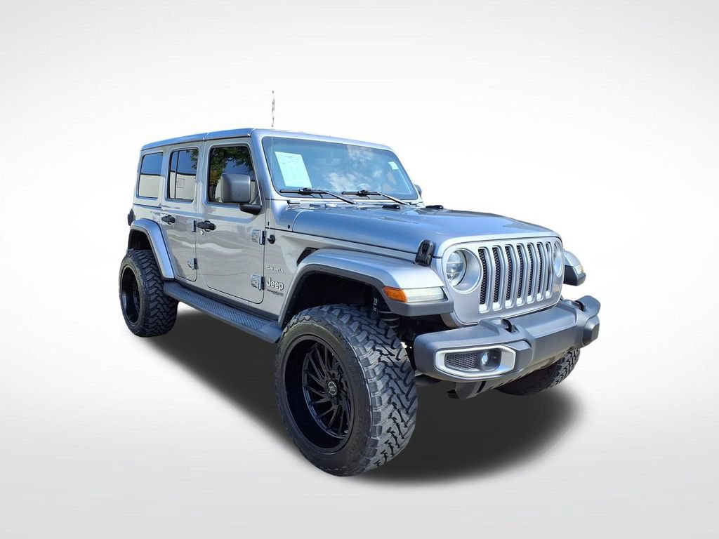 Used 2019 Jeep Wrangler Unlimited Sahara AWD/4WD image 3