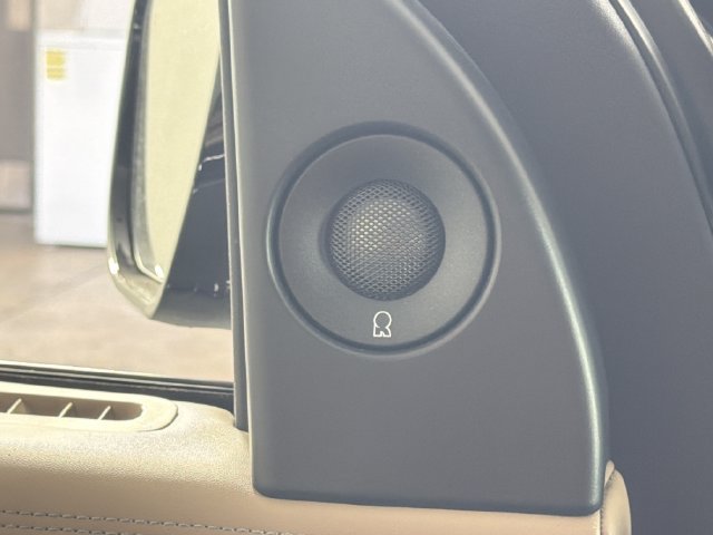 New 2027 Lincoln Navigator L Black Label AWD/4WD image 14
