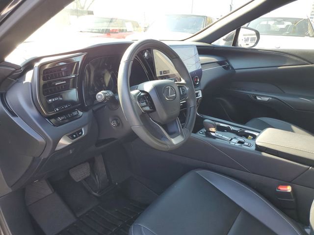 Used 2023 Lexus RX 350h w/ Cold Area Package image 19