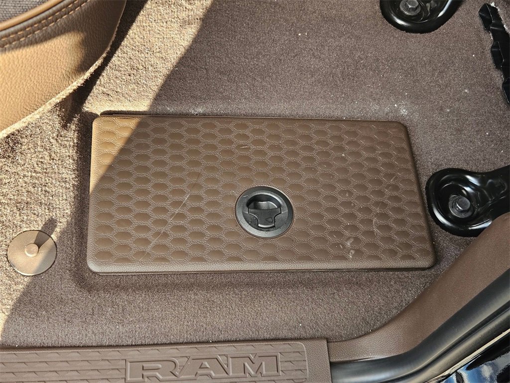 New 2026 RAM 3500 Longhorn image 17