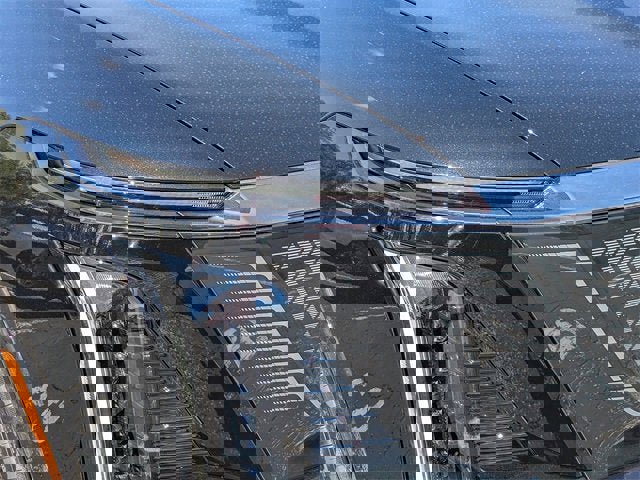 New 2026 Cadillac Vistiq Sport w/ LPO, Floor Liner Package image 9