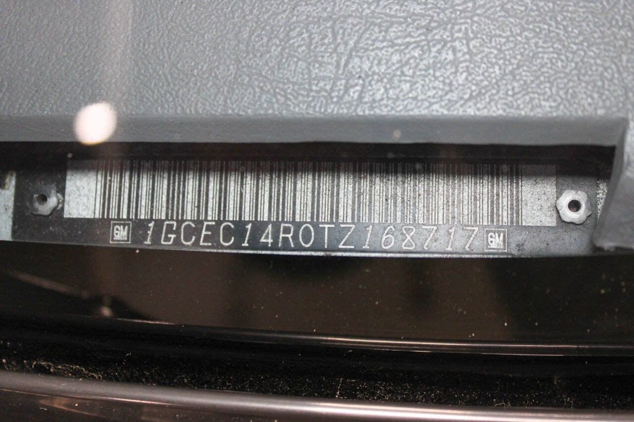 Used 1996 Chevrolet Silverado 1500 2WD Regular Cab image 15