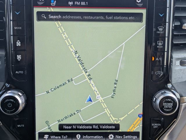 Used 2020 RAM 3500 Limited image 26