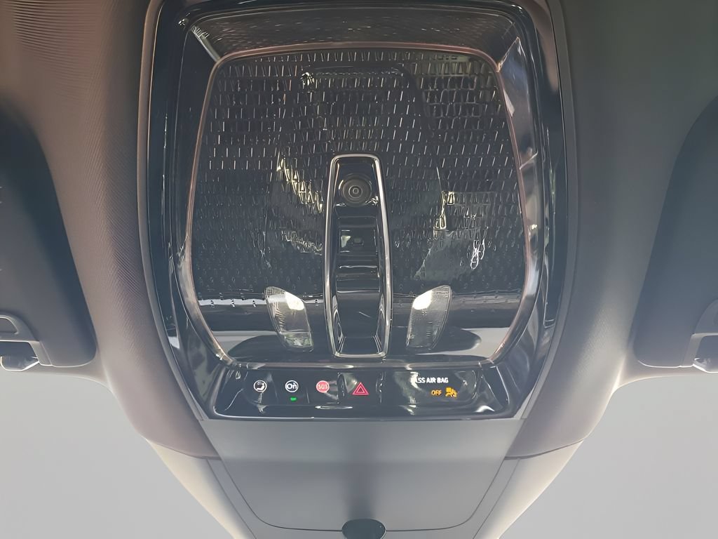 New 2026 Cadillac Escalade IQL Luxury w/ LPO, Floor Liner Package AWD/4WD image 52