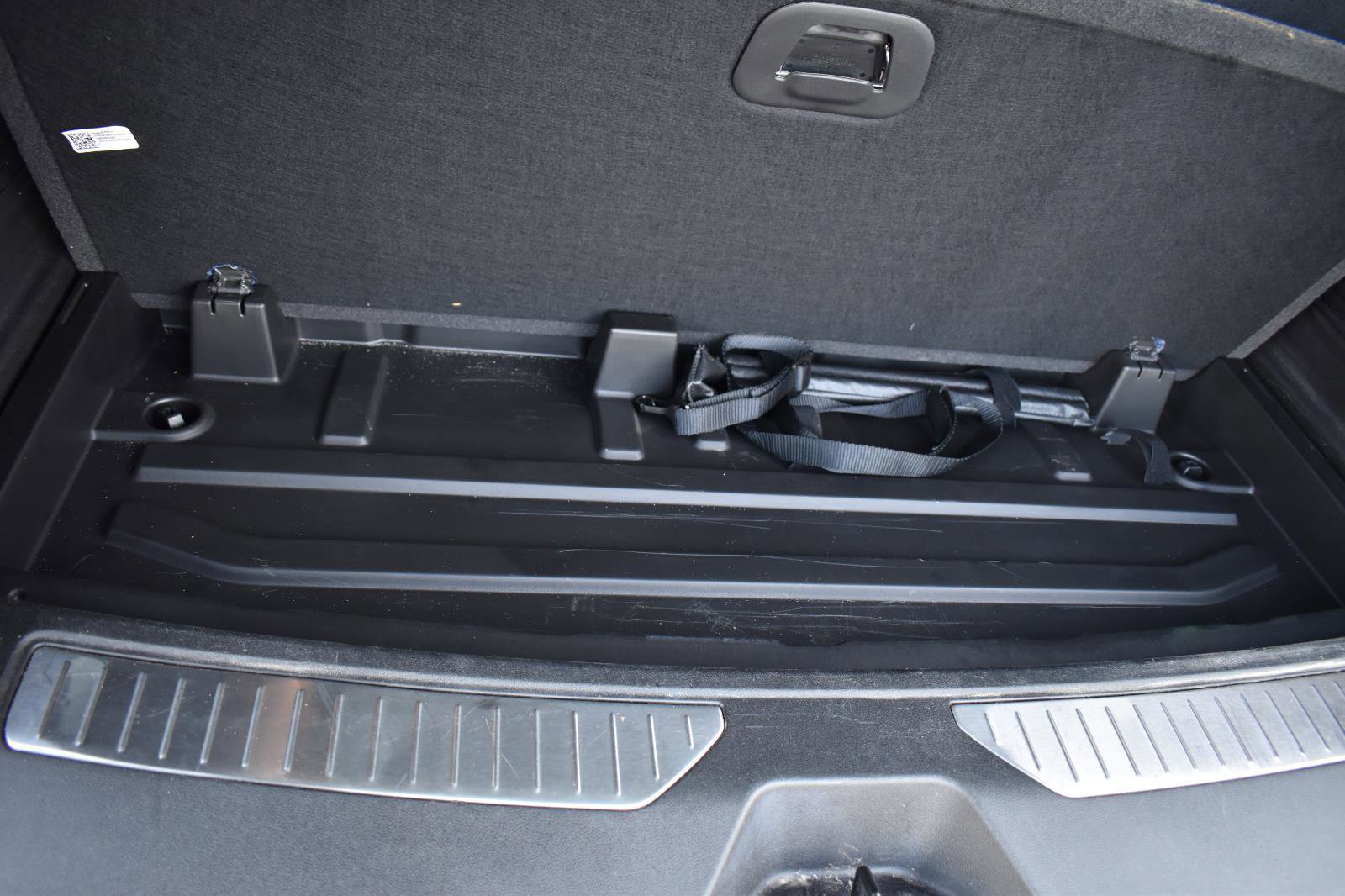 Used 2021 Chevrolet Tahoe Premier w/ Premium Package RWD image 63