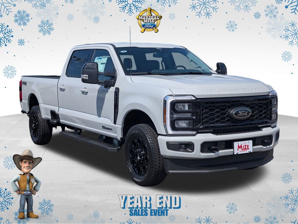 New 2026 Ford F350 Lariat w/ Black Appearance Package