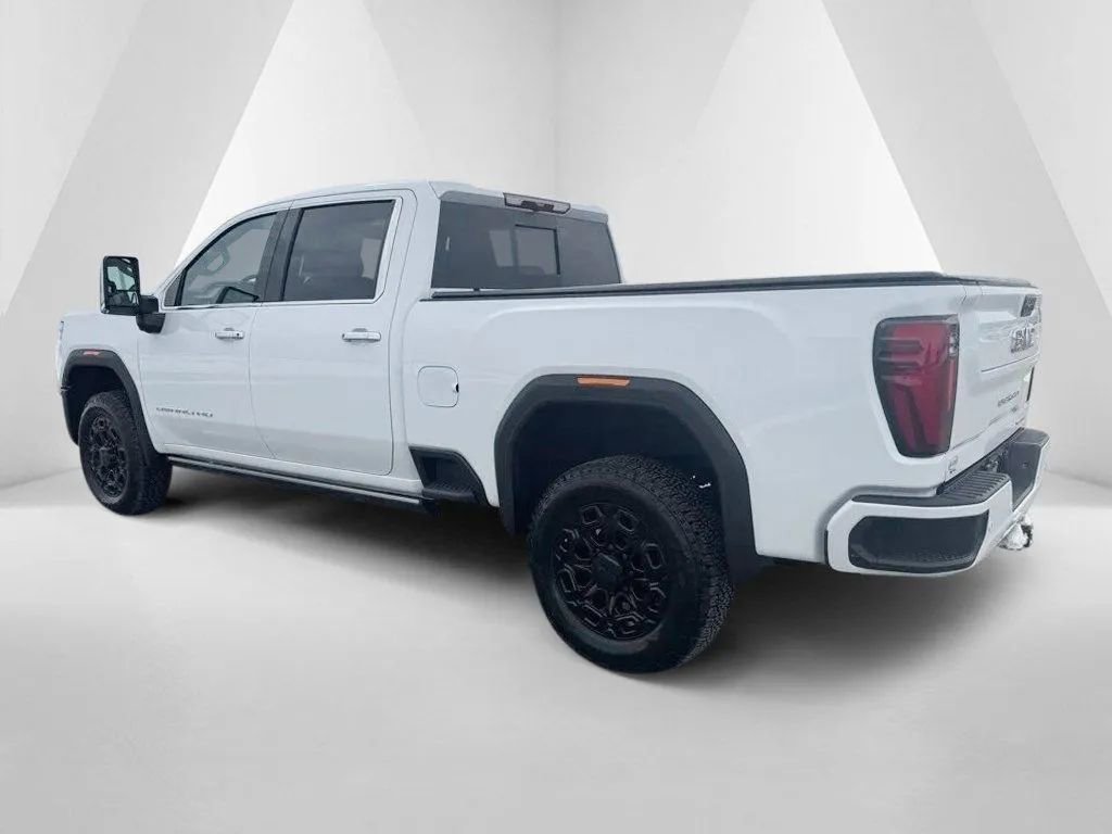 New 2026 GMC Sierra 3500 Denali image 5