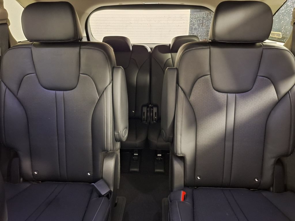 Used 2022 Kia Sorento EX w/ Panoramic Sunroof Package AWD/4WD image 26
