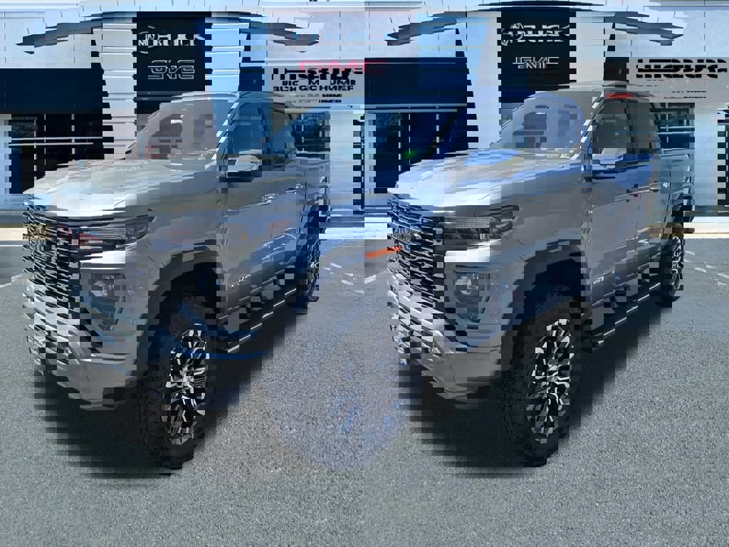 New 2026 GMC Canyon Denali image 3