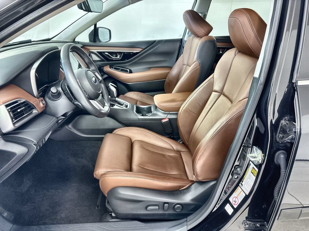 Used 2020 Subaru Outback Touring XT AWD/4WD image 13