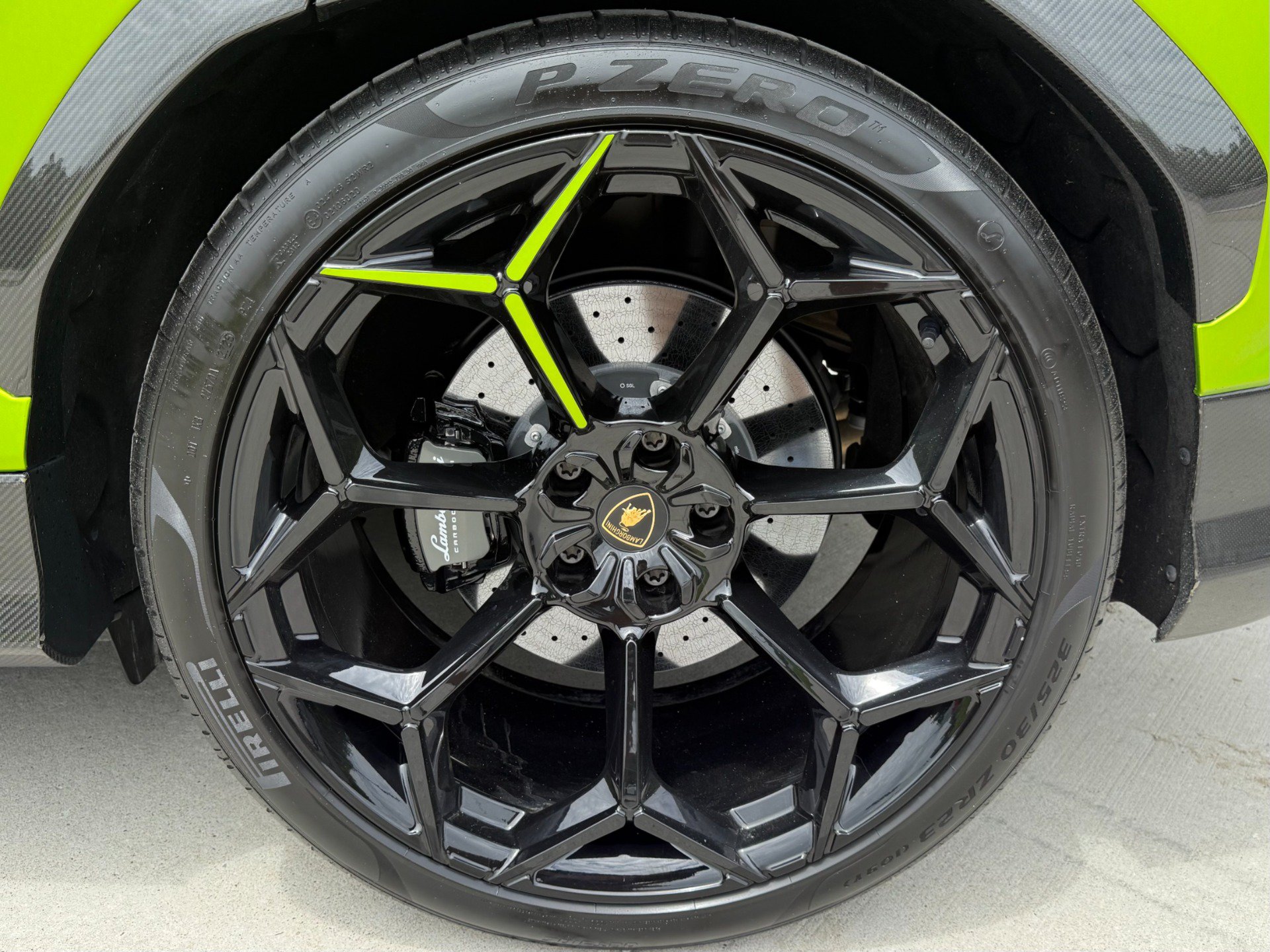 Used 2023 Lamborghini Urus Performante AWD/4WD image 64