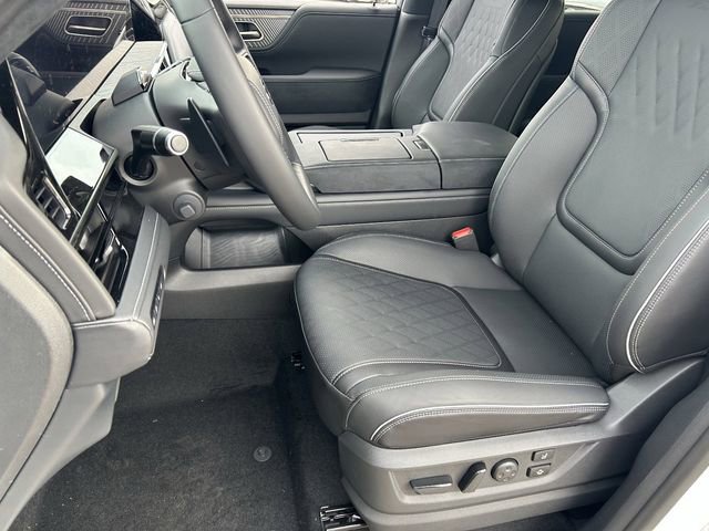 New 2026 INFINITI QX80 Autograph AWD/4WD image 22