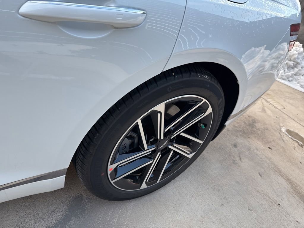 New 2026 Genesis G80 2.5T Advanced image 8