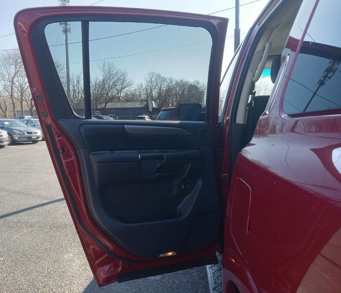 Used 2008 Nissan Armada SE image 14