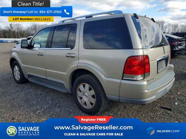 Used 2005 Lincoln Aviator AWD image 3