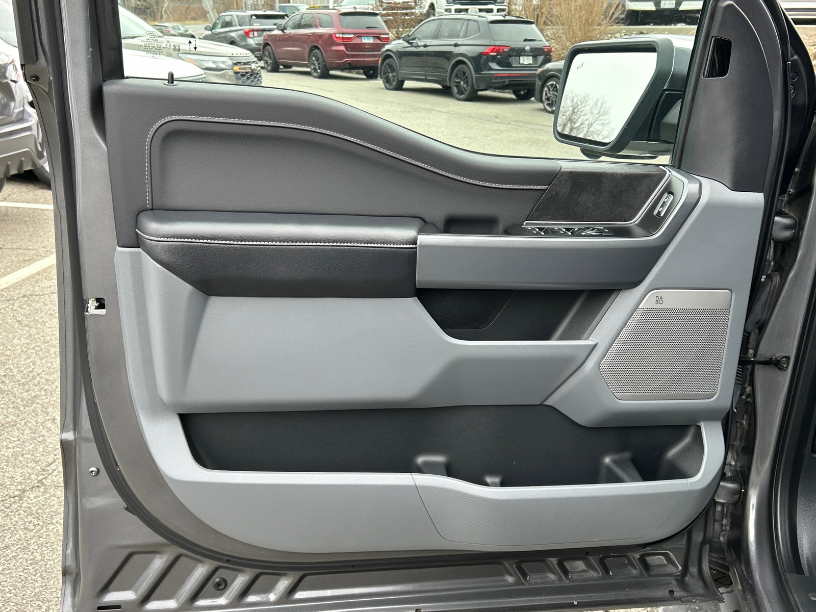 Used 2024 Ford F150 XLT w/ Equipment Group 303A High image 10