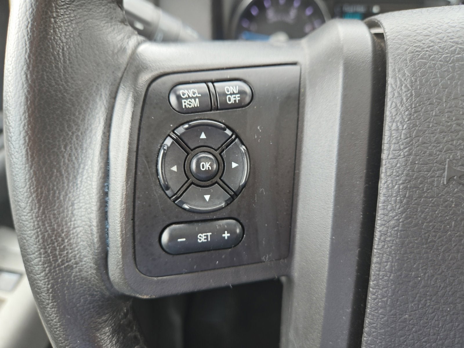 Used 2015 Ford F250 Lariat w/ Lariat Ultimate Package AWD/4WD image 14