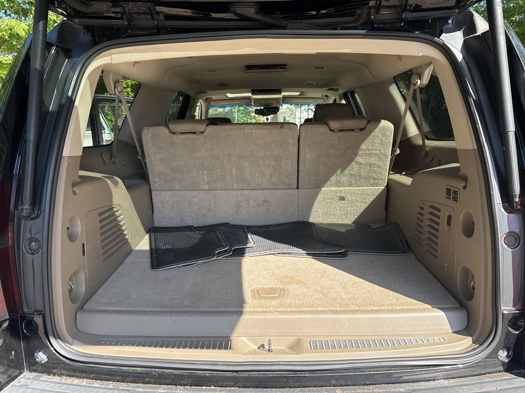 Used 2015 Chevrolet Suburban LTZ AWD/4WD image 29