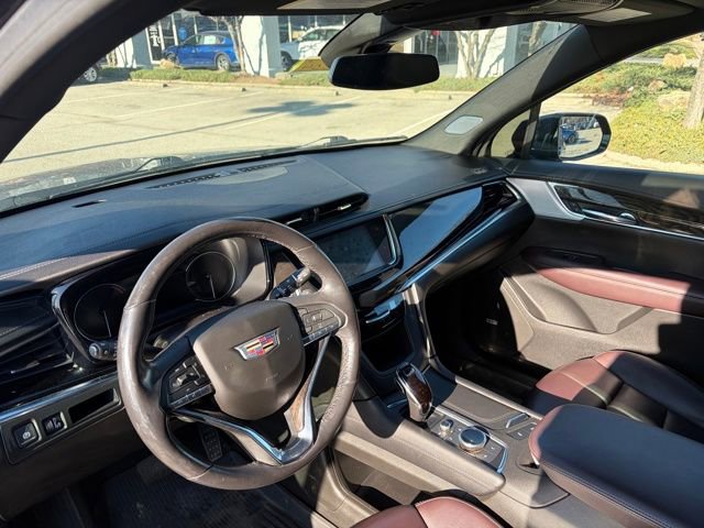 Used 2022 Cadillac XT6 Premium Luxury image 15
