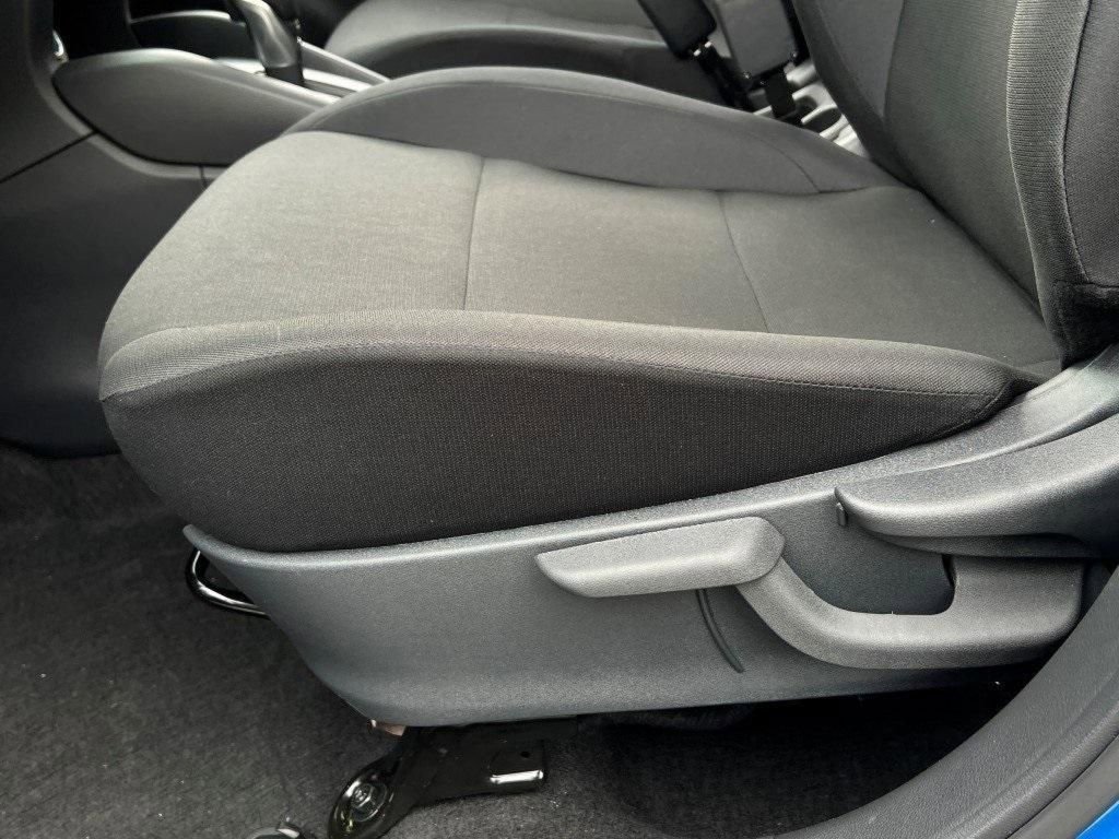 Used 2025 Nissan Kicks Play S image 14