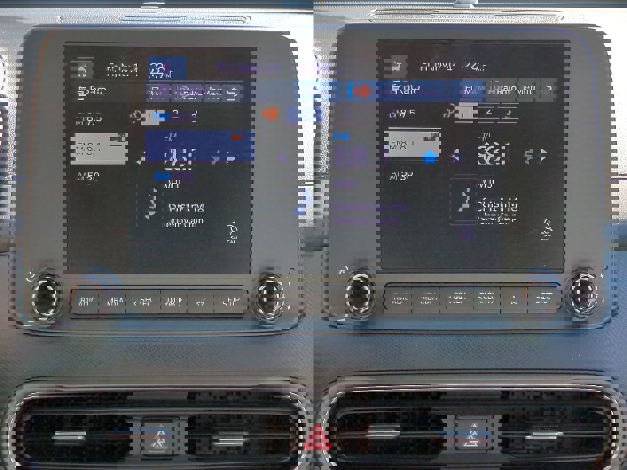 Certified 2023 Hyundai Kona SE image 17