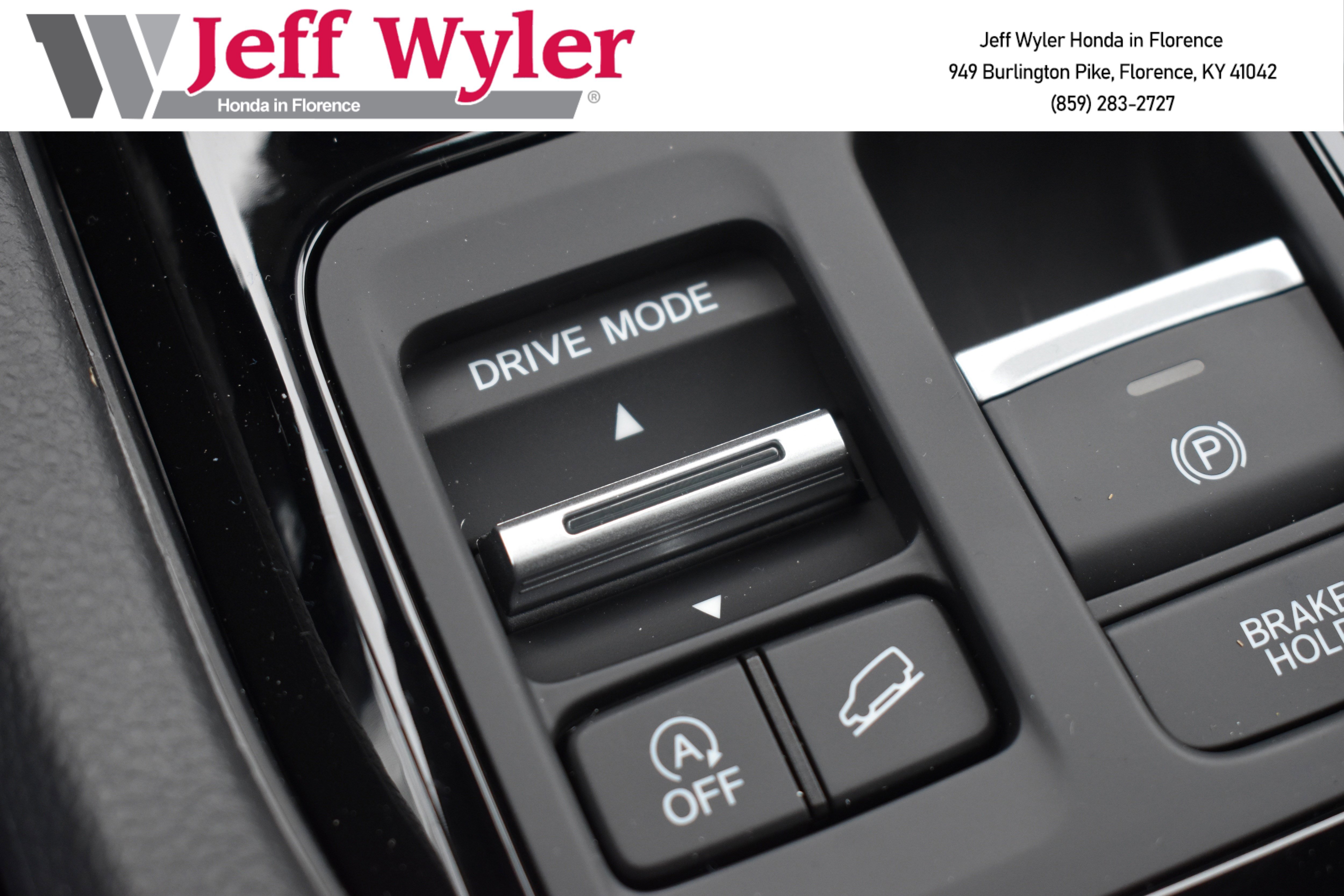 New 2025 Honda Pilot Touring image 24