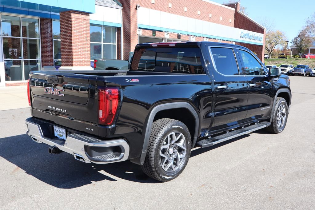 Used 2025 GMC Sierra 1500 SLT w/ SLT Premium Plus Package image 39