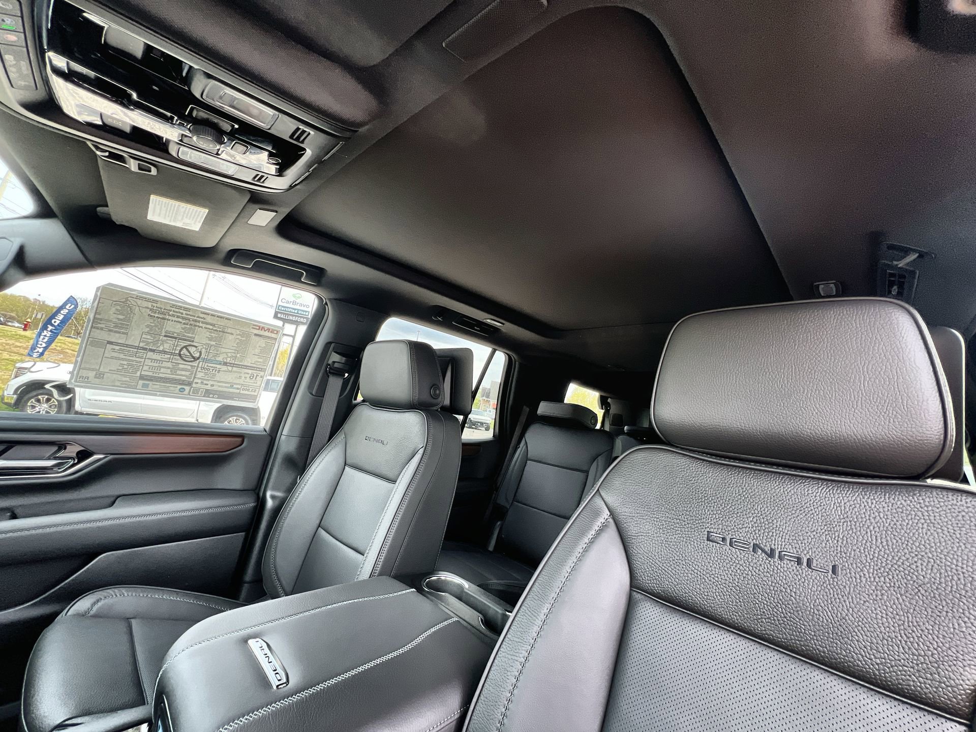 New 2026 GMC Yukon Denali w/ Denali Reserve Package AWD/4WD image 74