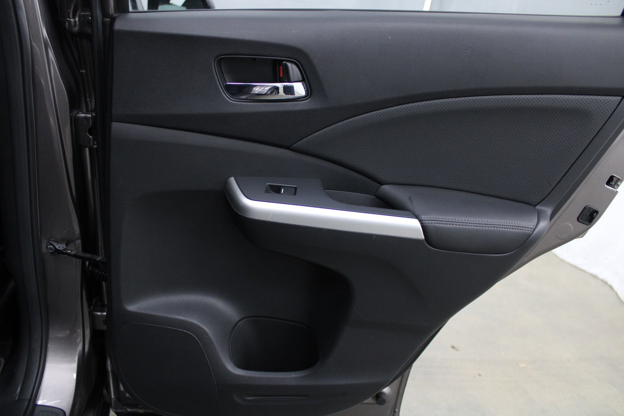 Used 2015 Honda CR-V Touring image 23