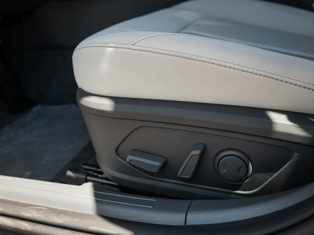 New 2026 Hyundai Sonata SEL AWD/4WD image 16