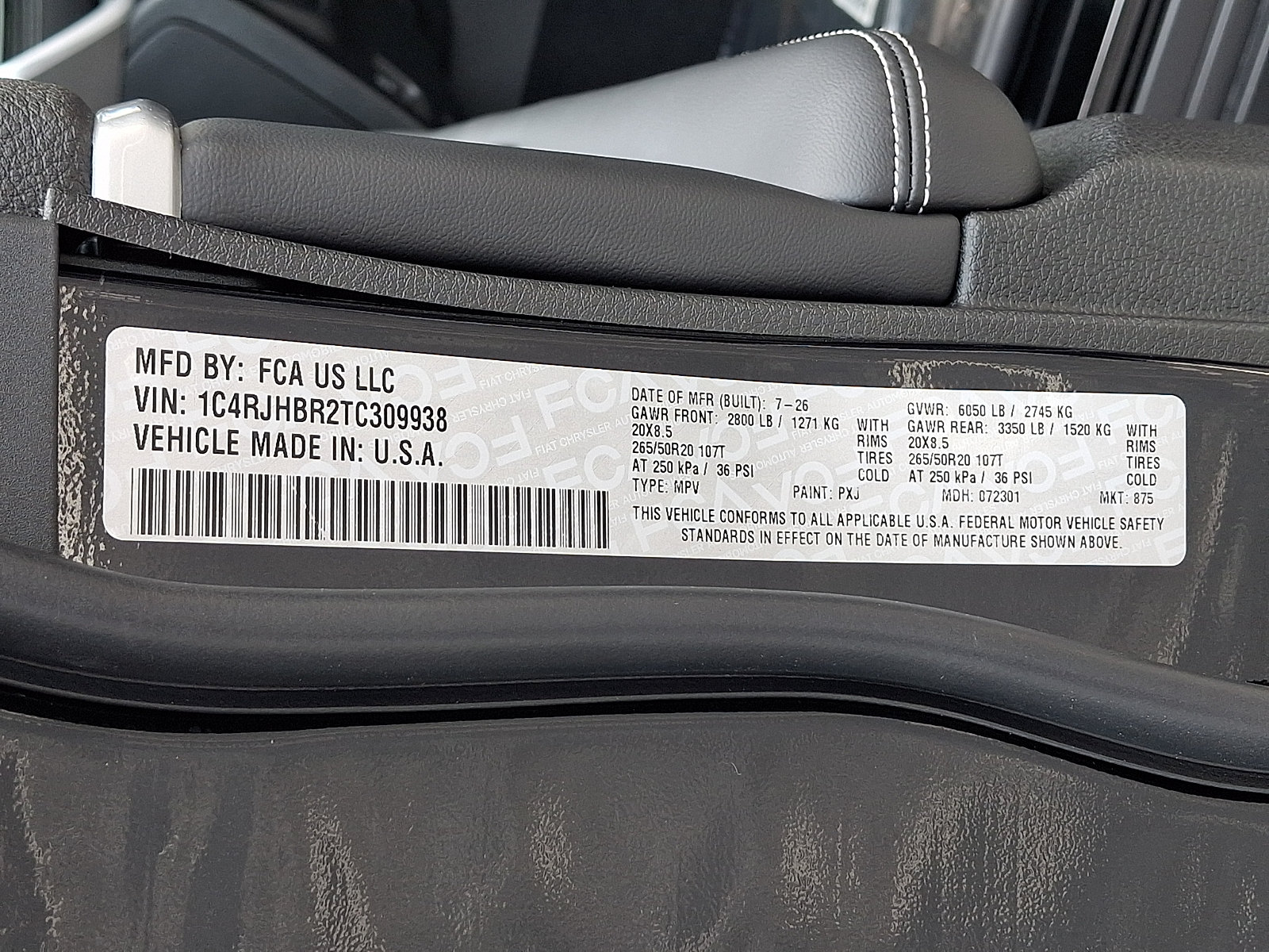 New 2026 Jeep Grand Cherokee Limited w/ Trailer Tow Package AWD/4WD image 17