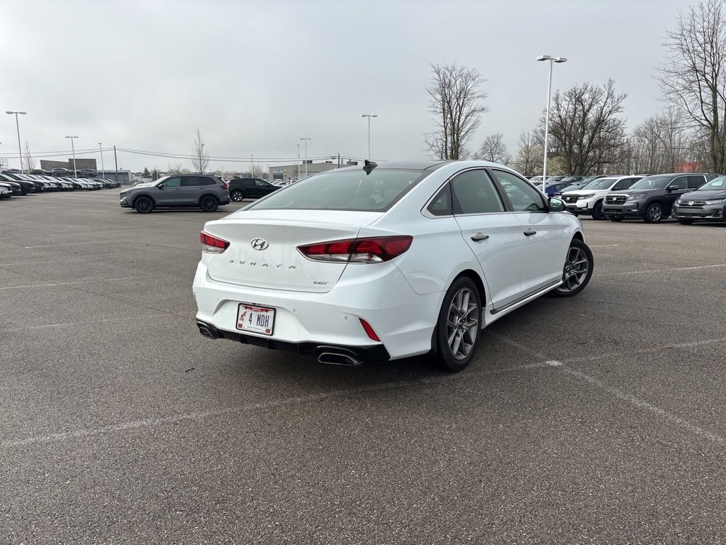 Used 2019 Hyundai Sonata Limited image 11