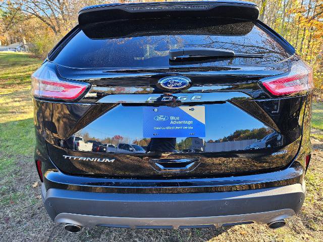Certified 2024 Ford Edge Titanium image 6