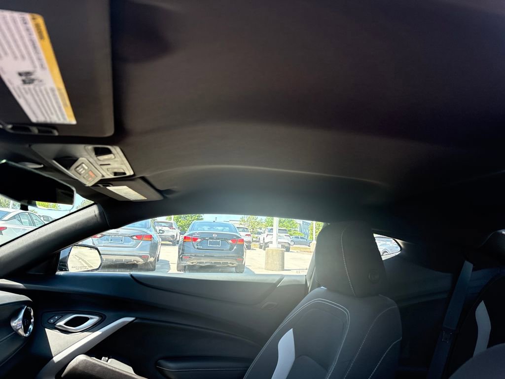 Used 2022 Chevrolet Camaro LT RWD image 16