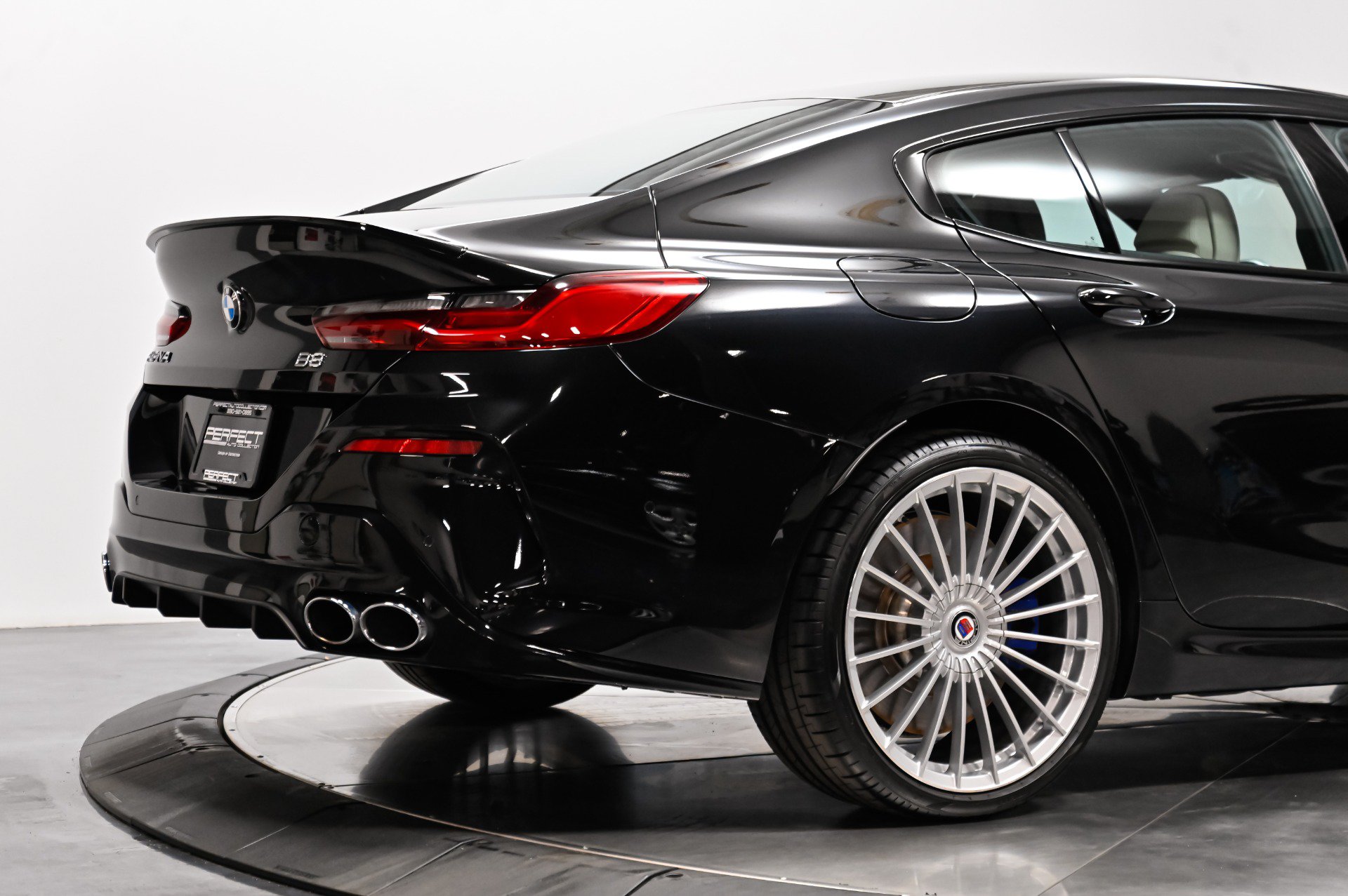 Used 2023 BMW ALPINA B8 xDrive Gran Coupe AWD/4WD image 15