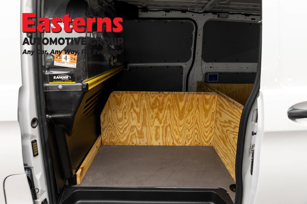 Used 2022 Mercedes-Benz Metris image 18