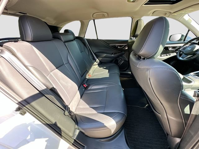 Used 2022 Subaru Outback Limited AWD/4WD image 28