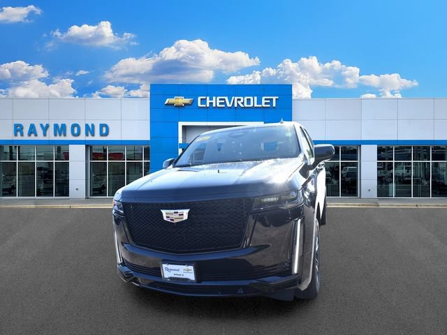 Certified 2024 Cadillac Escalade Sport Platinum w/ Heavy-Duty Trailer Package AWD/4WD image 7