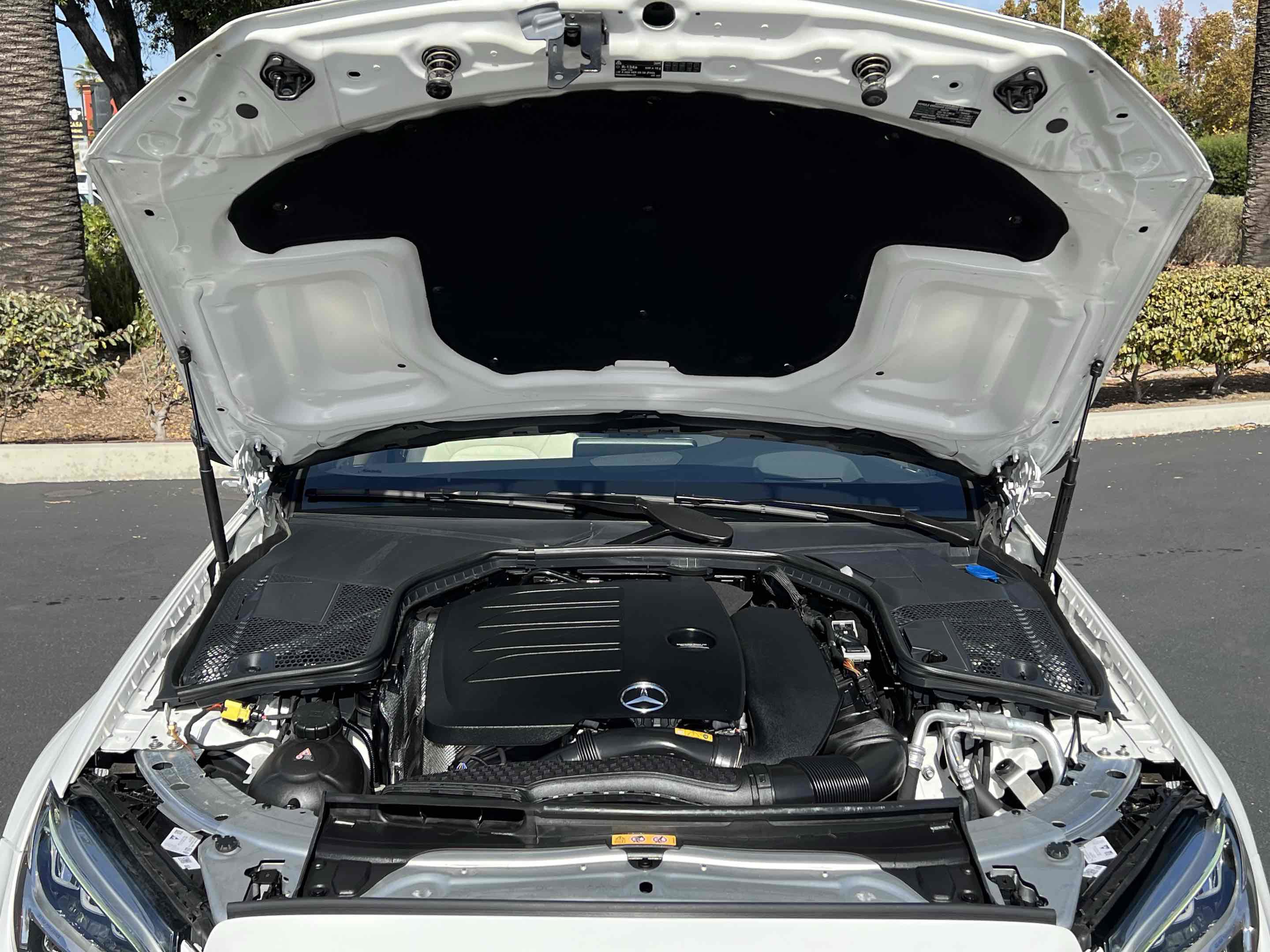 Used 2023 Mercedes-Benz C 300 Cabriolet image 35